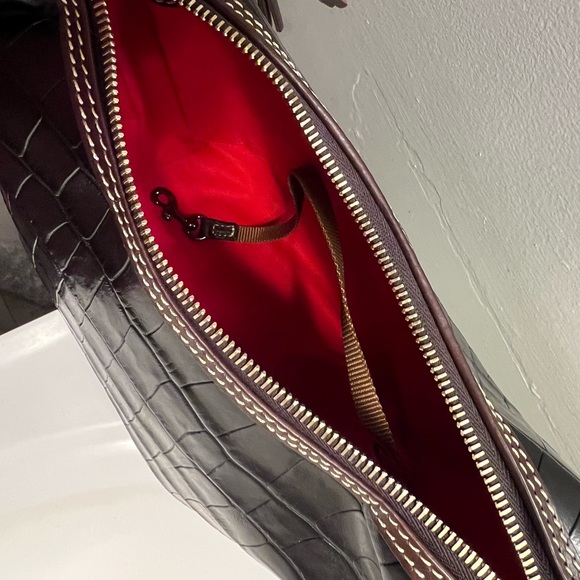 Dooney & Bourke NWT Paige snakeskin bag - NEVER USED. Perfect Condition - Picture 7 of 9